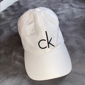 Calvin Klein white hat.